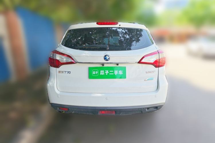 Used Venucia T70 2016 2.0L CVT Smart Choice Edition Rear