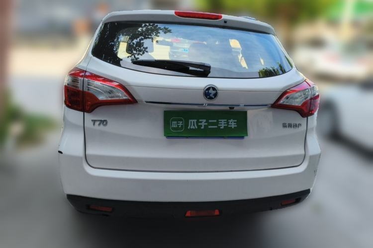 Used Venucia T70 2016 1.6L Manual Ruixing Edition Rear