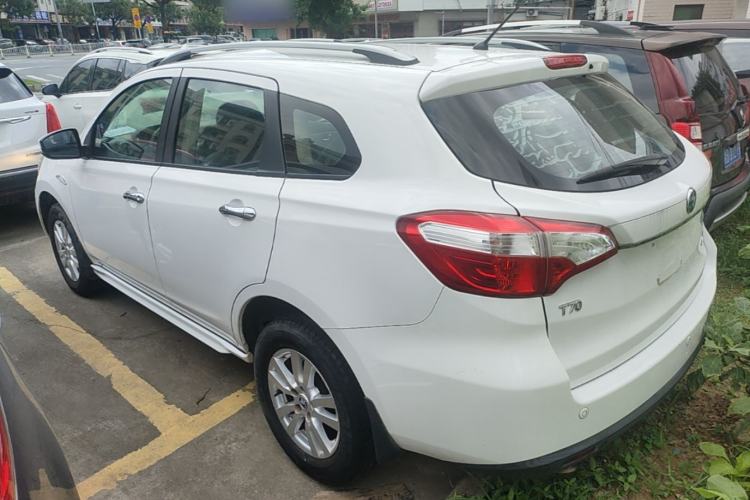 Used Venucia T70 2016 2.0L CVT Smart Choice Edition Rear Left 45 Deg