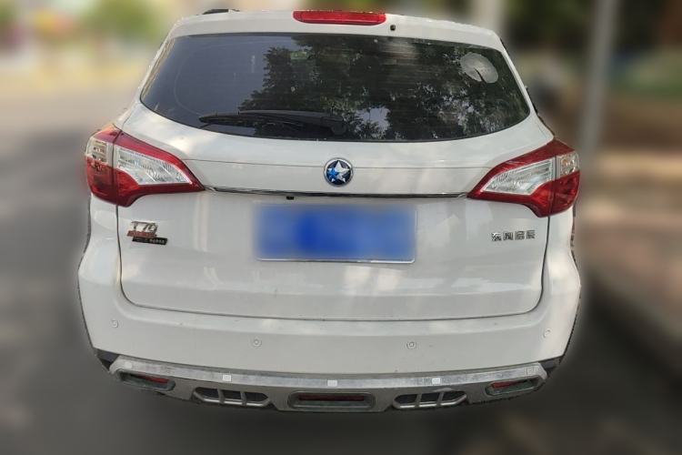 Used Venucia T70 2016 1.6L Manual Ruixing Edition Rear