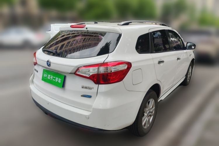 Used Venucia T70 2016 2.0L CVT Smart Choice Edition Rear Right 45 Deg