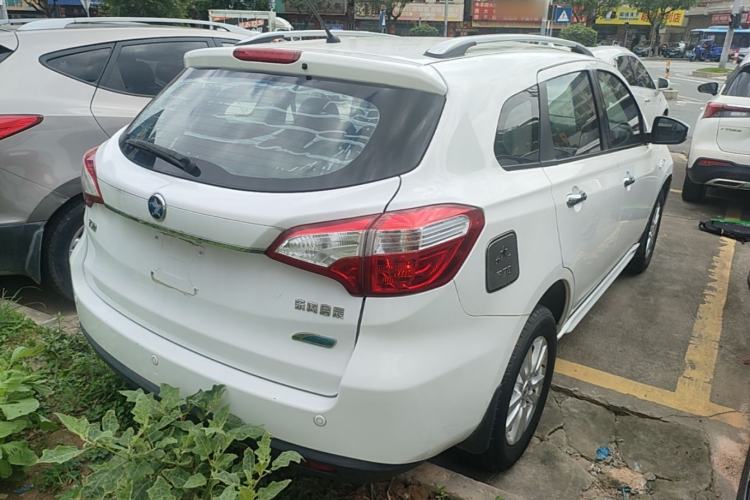 Used Venucia T70 2016 2.0L CVT Smart Choice Edition Rear Right 45 Deg