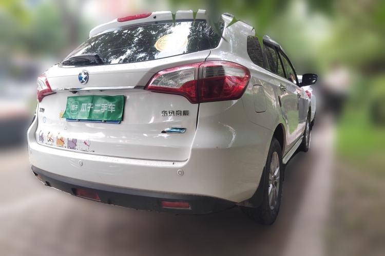 Used Venucia T70 2016 2.0L CVT Smart Choice Edition Rear Right 45 Deg