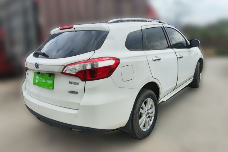 Used Venucia T70 2016 2.0L CVT Smart Choice Edition Rear Right 45 Deg