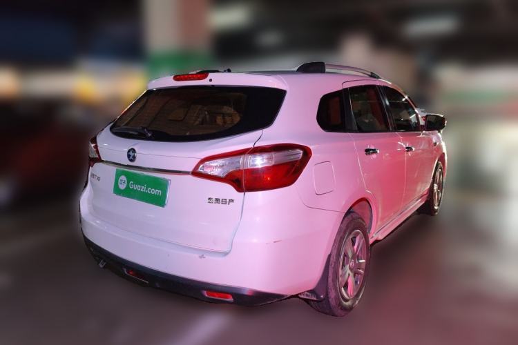 Used Venucia T70 2016 1.6L Manual Ruixing Edition Rear Right 45 Deg