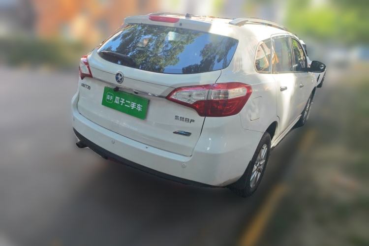 Used Venucia T70 2016 2.0L CVT Smart Choice Edition Rear Right 45 Deg