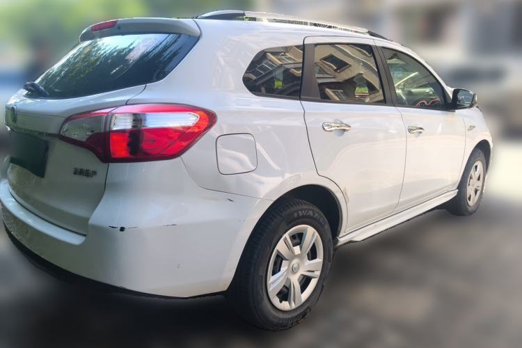 Used Venucia T70 2016 1.6L Manual Ruixing Edition Rear Right 45 Deg
