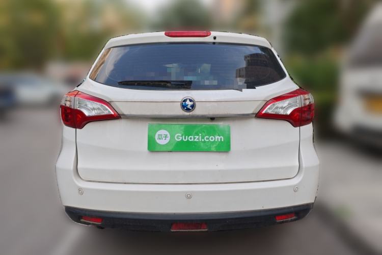 Used Venucia T70 2016 2.0L Manual RuiQu Version Rear
