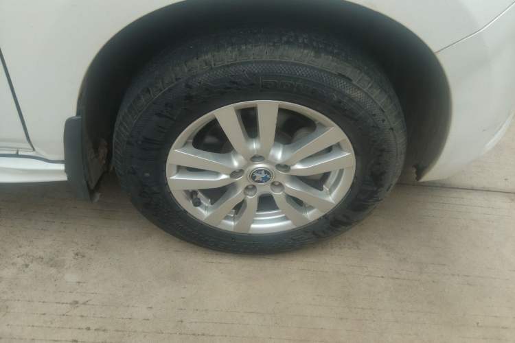 Used Venucia T70 2016 2.0L Manual RuiQu Version Right Front Wheel Hub