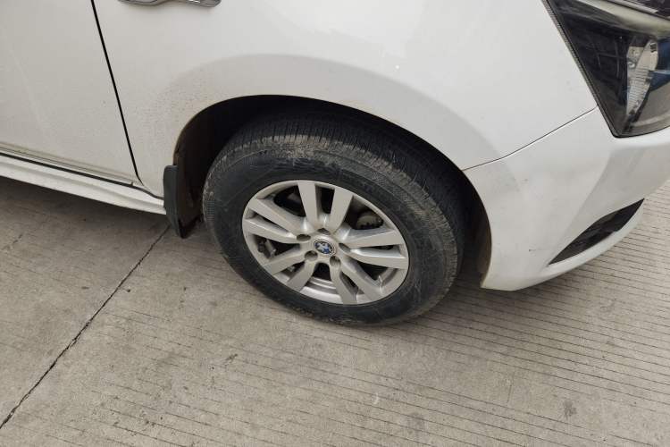 Used Venucia T70 2016 2.0L Manual RuiQu Version Right Front Wheel Hub