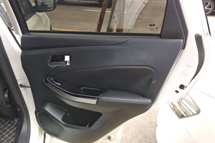 Used Venucia T70 2016 1.6L Manual Ruixing Edition Right Rear Door Interior