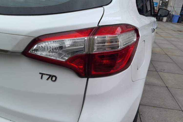 Used Venucia T70 2016 1.6L Manual Ruixing Edition Right Rear Taillight