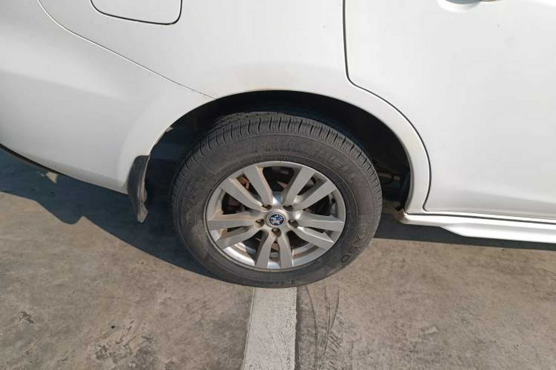 Used Venucia T70 2016 2.0L CVT Smart Edition Right Rear Wheel Hub