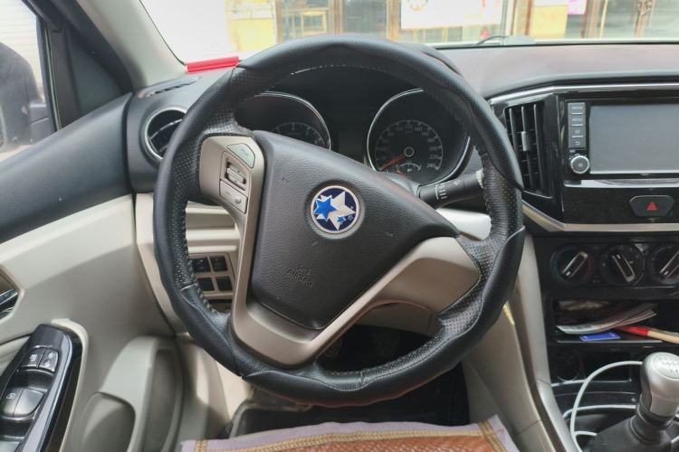 Used Venucia T70 2016 2.0L Manual RuiXiang Edition Steering Wheel