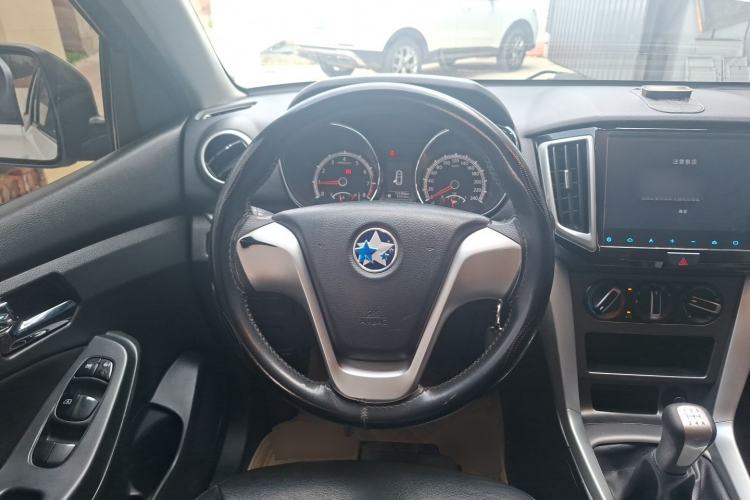 Used Venucia T70 2016 1.6L Manual Ruixing Edition Steering Wheel