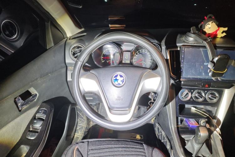 Used Venucia T70 2016 1.6L Manual Ruixing Edition Steering Wheel