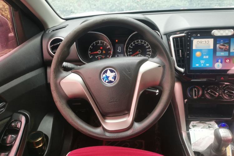 Used Venucia T70 2016 1.6L Manual Ruixing Edition Steering Wheel