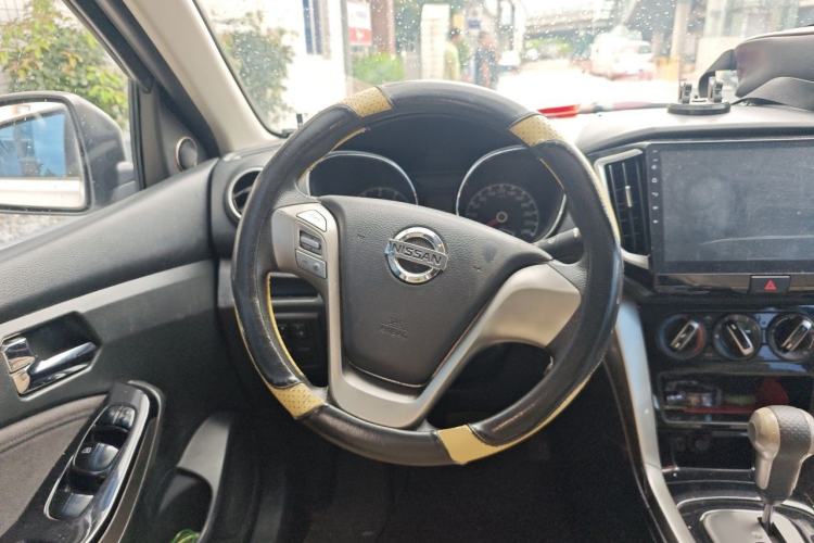 Used Venucia T70 2016 2.0L CVT Smart Choice Edition Steering Wheel