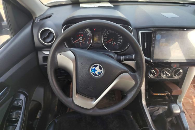 Used Venucia T70 2016 1.6L Manual Ruixing Edition Steering Wheel