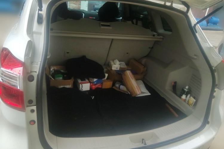 Used Venucia T70 2016 2.0L Manual RuiQu Version Trunk