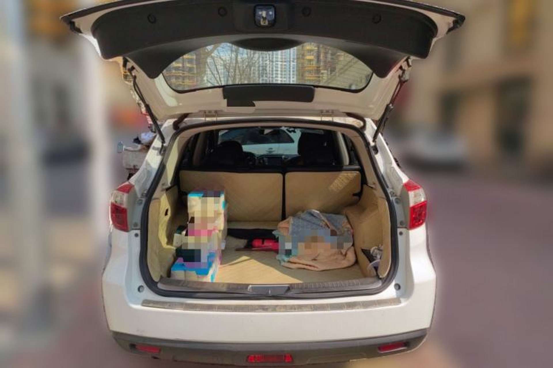 Used Venucia T70 2016 2.0L CVT Smart Edition Trunk