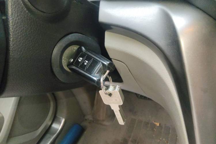 Used Venucia T70 2016 2.0L CVT Smart Choice Edition Vehicle Key