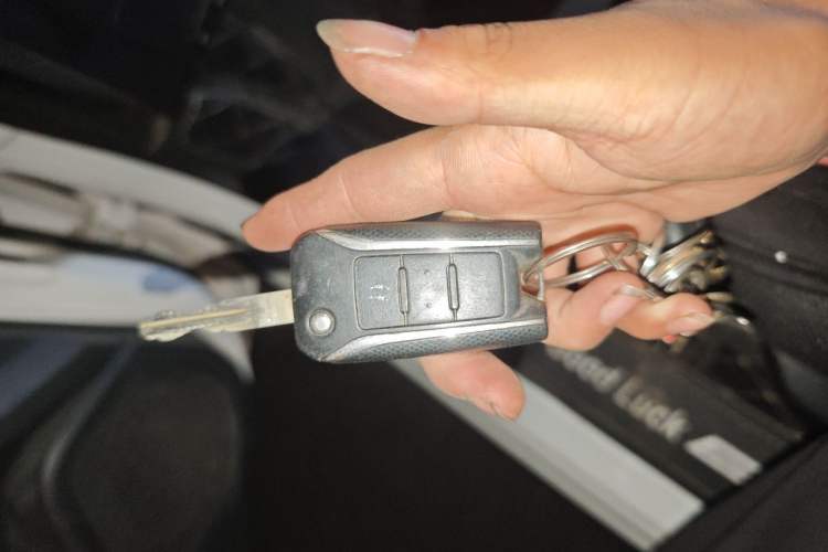 Used Venucia T70 2016 1.6L Manual Ruixing Edition Vehicle Key