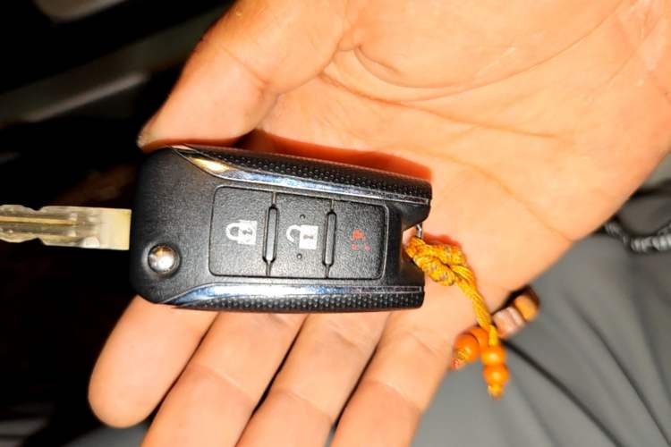 Used Venucia T70 2016 2.0L CVT Smart Edition Vehicle Key