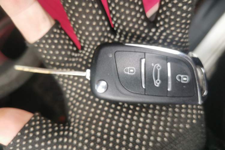 Used Venucia T70 2016 1.6L Manual Ruixing Edition Vehicle Key