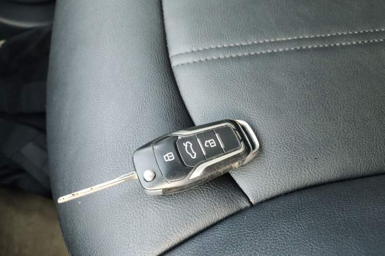 Used Venucia T70 2016 1.6L Manual Ruixing Edition Vehicle Key