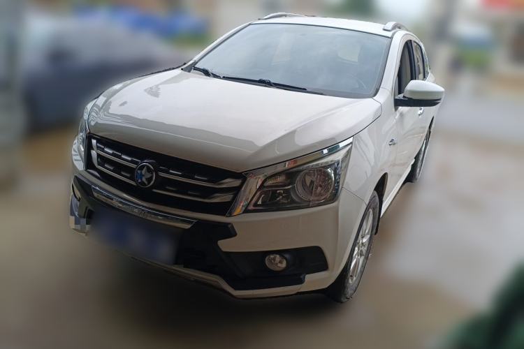 Used Venucia T70 2016 2.0L CVT Smart Choice Edition Guazi used car, China used car export, Used car for sale, Used  cars, Cheapest cars for sale