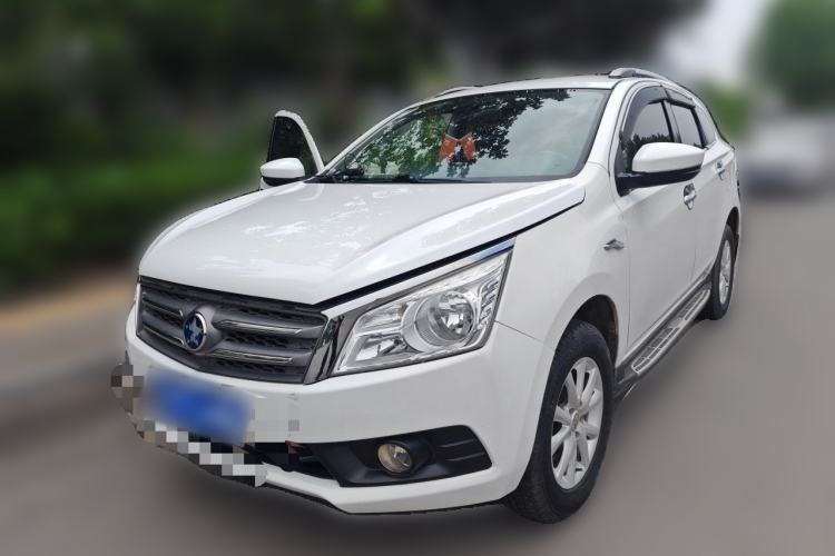 Used Venucia T70 2016 1.6L Manual Ruixing Edition Guazi used car, China used car export, Used car for sale, Used cars, Cheapest cars for sale