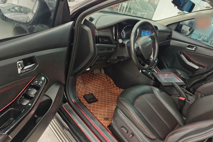 Used Venucia T70 2018 2.0L CVT Smart Enjoyment Version Driver Seat