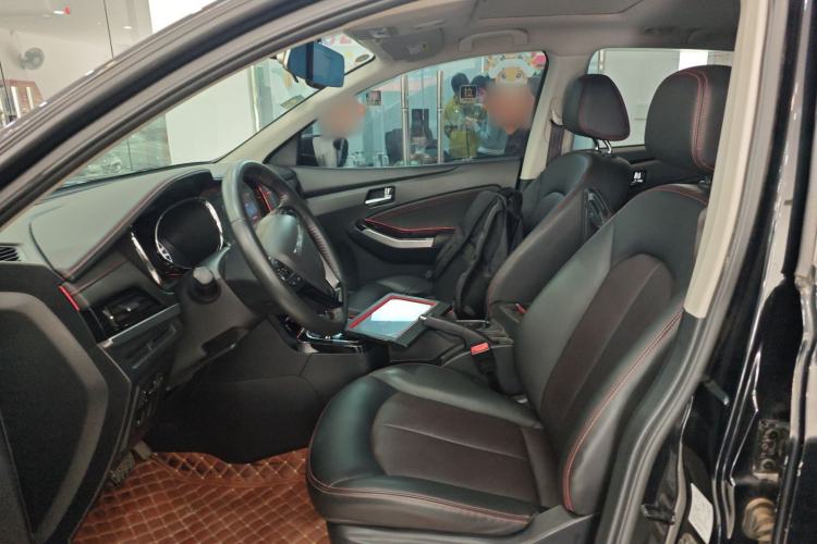 Used Venucia T70 2018 2.0L CVT Smart Enjoyment Version Left Front Seat