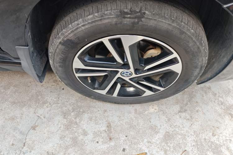 Used Venucia T70 2018 2.0L CVT Smart Enjoyment Version Right Front Wheel Hub