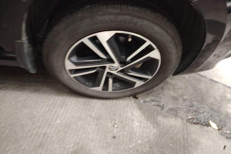 Used Venucia T70 2018 2.0L CVT Smart Enjoyment Version Right Front Wheel Hub