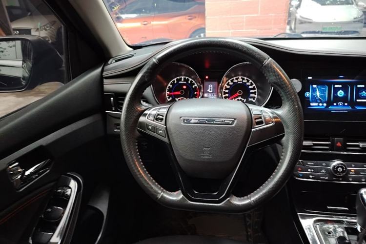 Used Venucia T70 2018 2.0L CVT Smart Enjoyment Version Steering Wheel