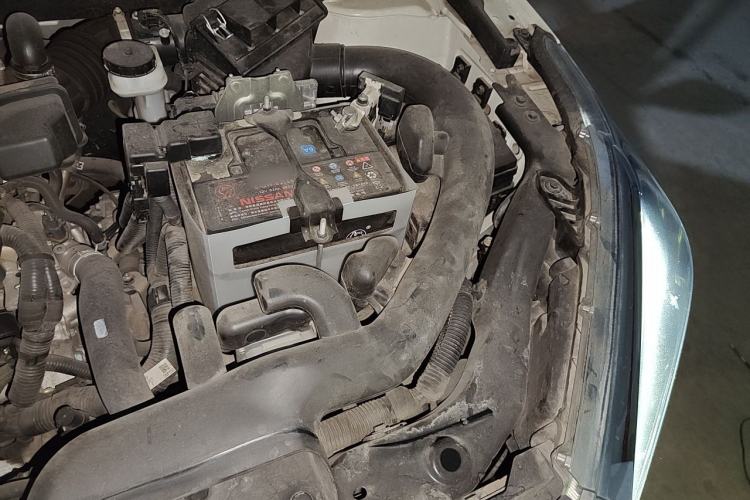 Used Venucia T70 2018 2.0L CVT Smart Enjoyment Version Engine Bay Left