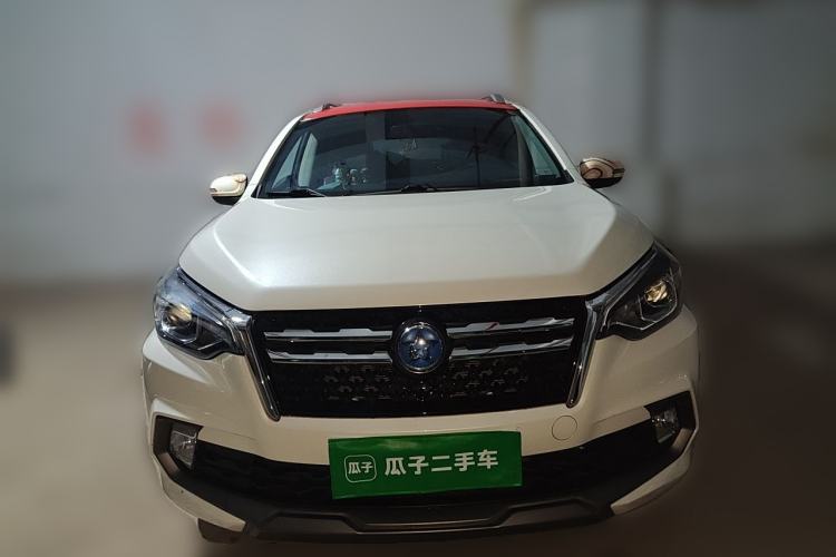 Used Venucia T70 2018 2.0L CVT Smart Enjoyment Version Front