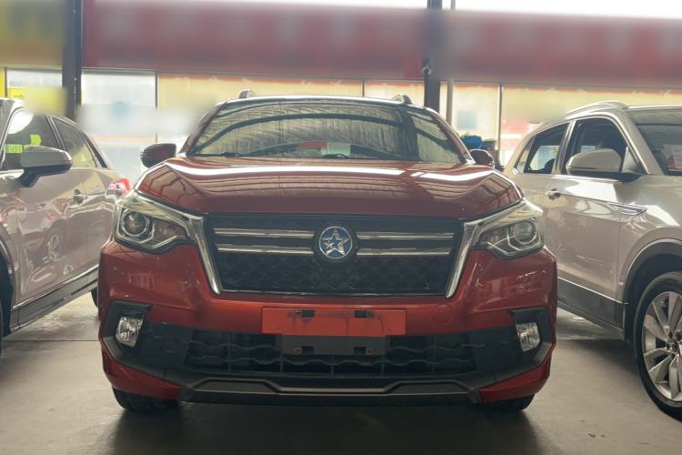 Used Venucia T70 2018 2.0L CVT Smart Edition Exterior 1
