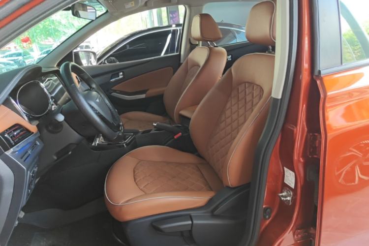 Used Venucia T70 2018 1.4T Manual RuiXiang Sport Edition Left Front Seat