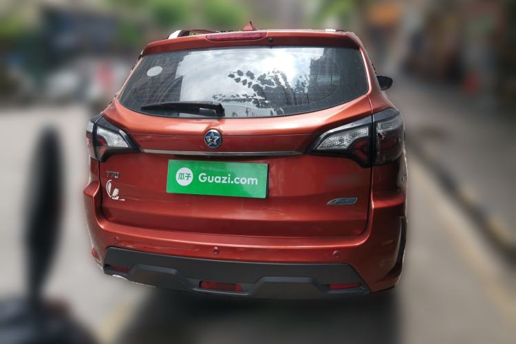 Used Venucia T70 2018 2.0L CVT Smart Enjoyment Version Rear