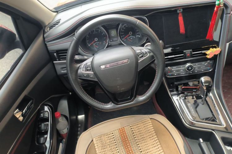 Used Venucia T70 2018 2.0L CVT Smart Enjoyment Version Steering Wheel