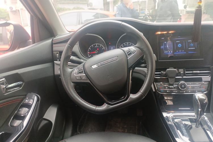Used Venucia T70 2018 2.0L CVT Smart Enjoyment Version Steering Wheel