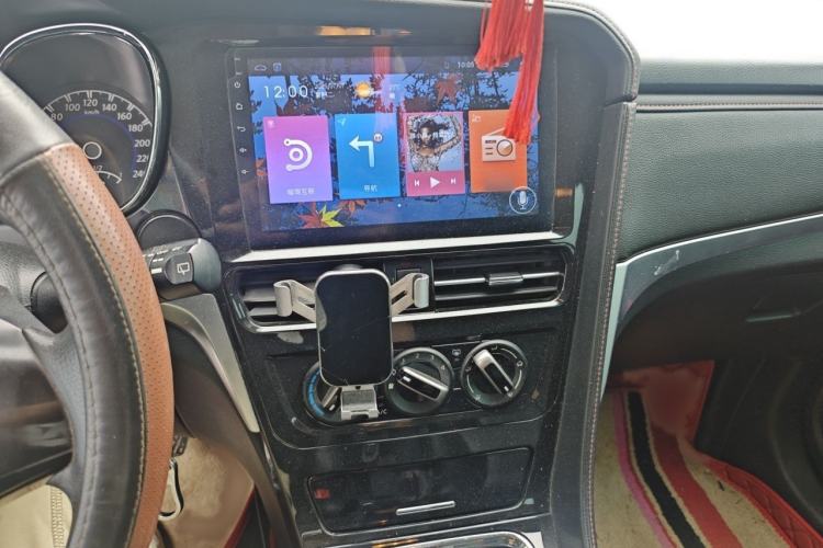 Used Venucia T70 2018 1.6L Manual Enjoyment Edition Audio And AC Panel