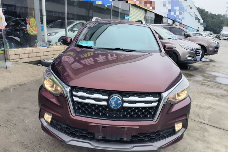 Used Venucia T70 2018 2.0L CVT Smart Enjoyment Version Exterior 1