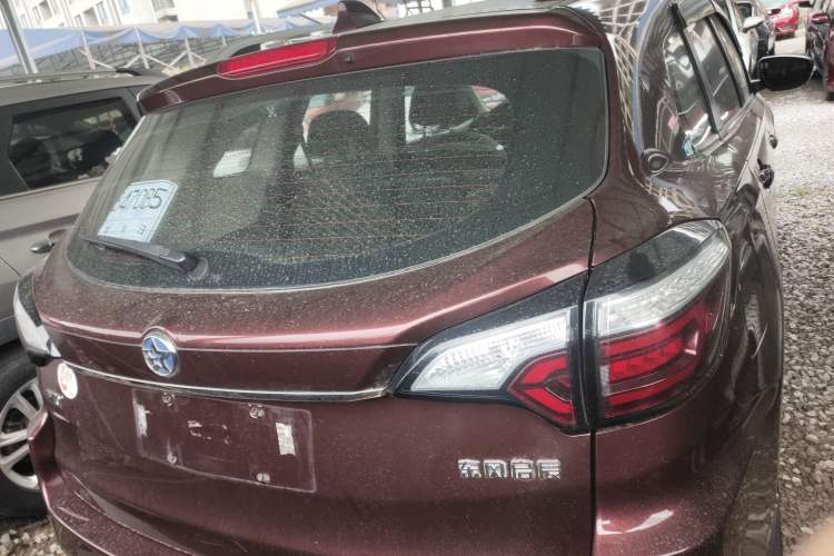 Used Venucia T70 2018 1.6L Manual Enjoyment Edition Exterior 4
