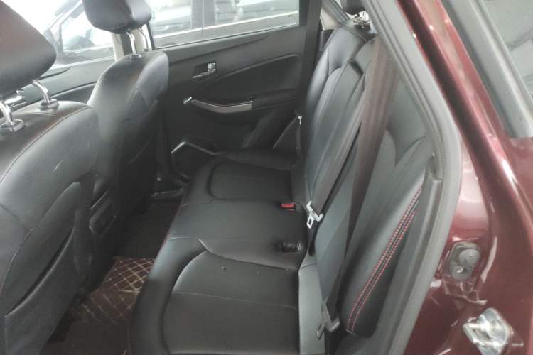 Used Venucia T70 2018 1.6L Manual Enjoyment Edition Interior 4