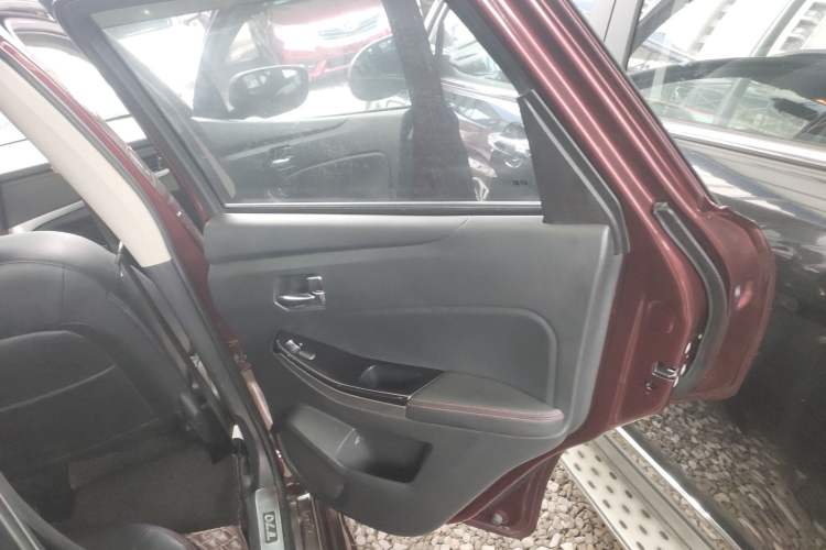 Used Venucia T70 2018 1.6L Manual Enjoyment Edition Interior 6