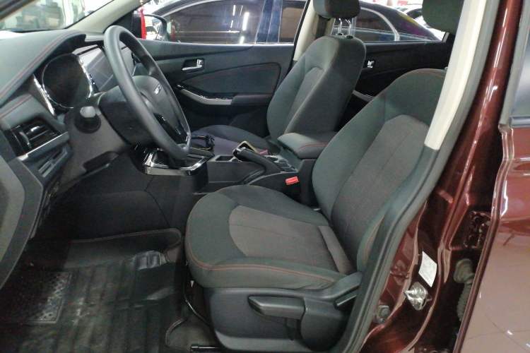 Used Venucia T70 2018 1.6L Manual Enjoyment Edition Left Front Seat